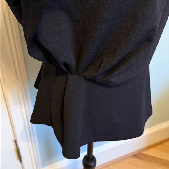 Express Blouse - Picture 2 of 4